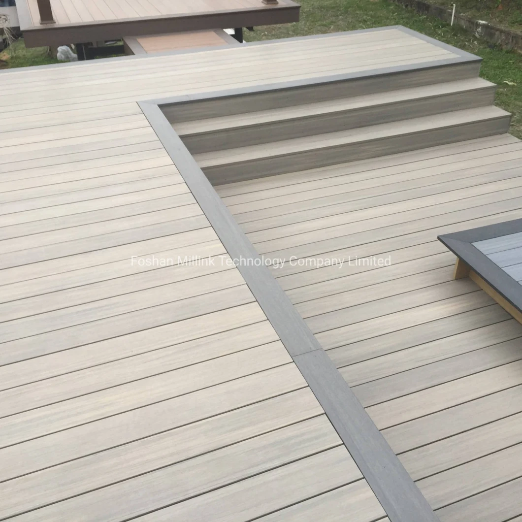 Co-Extruded WPC Decking Garden Waterproof WPC Floor Tile Timber Laminate Flooring