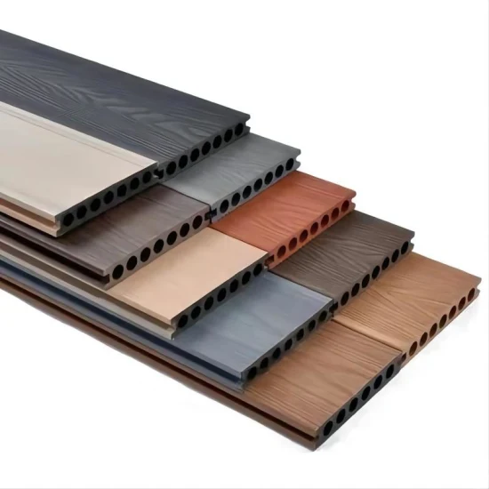 Telhas de deck WPC em relevo 3D compatíveis com a pele Placas de deck compostas de madeira e plástico Pisos WPC com várias cores